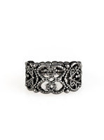 Paparazzi - Tell Me How You Really FRILL - Black Ring