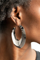 Paparazzi - Going OVAL-board - Silver Hoops